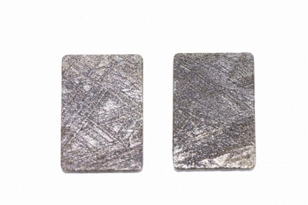 Rechteck 10x15x1,5mm, Eisenmeteorit (Muonionalusta)