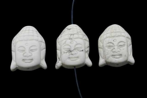 Buddha-Kopf mit Bohrung, 25x35mm, Magnesit