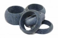 Ring div.Größen,Schaumkoralle blau gefärbt Ring div.Größen,Schaumkoralle blau gefärbt