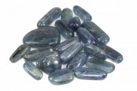 Kyanit Trommelsteine VPE 100g Kyanit Trommelsteine VPE 100g